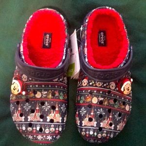 Disney Holiday Crocs from 2020 With Light-up Mickey Jibbitz | Size 8 | NWT